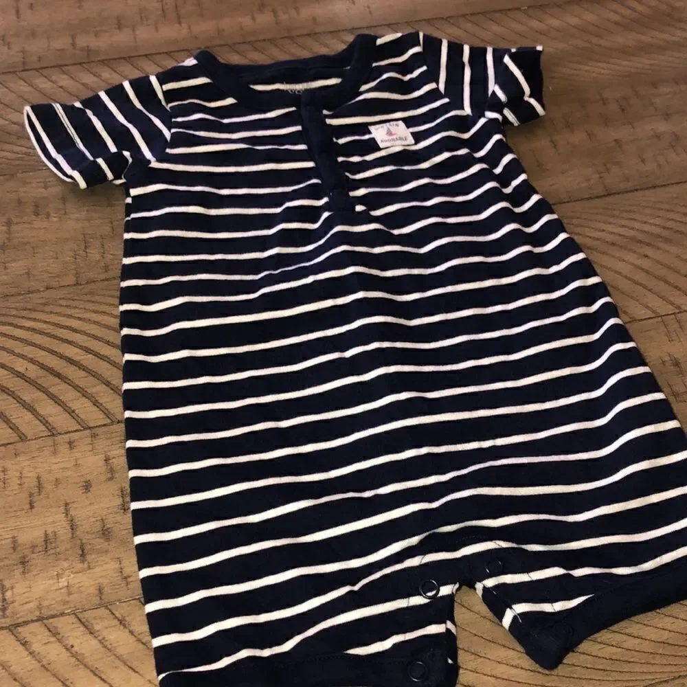 Captain 👩‍✈️ 👩‍✈️ Adorable! Carters Onesie Snap Bottom for Easy In and Out.